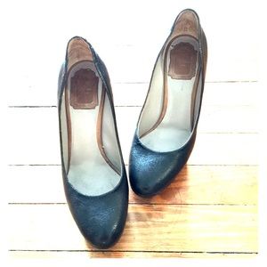 Christian Dior black leather heels pumps vintage